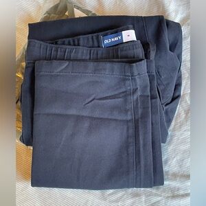 Old navy brand new pants never used
